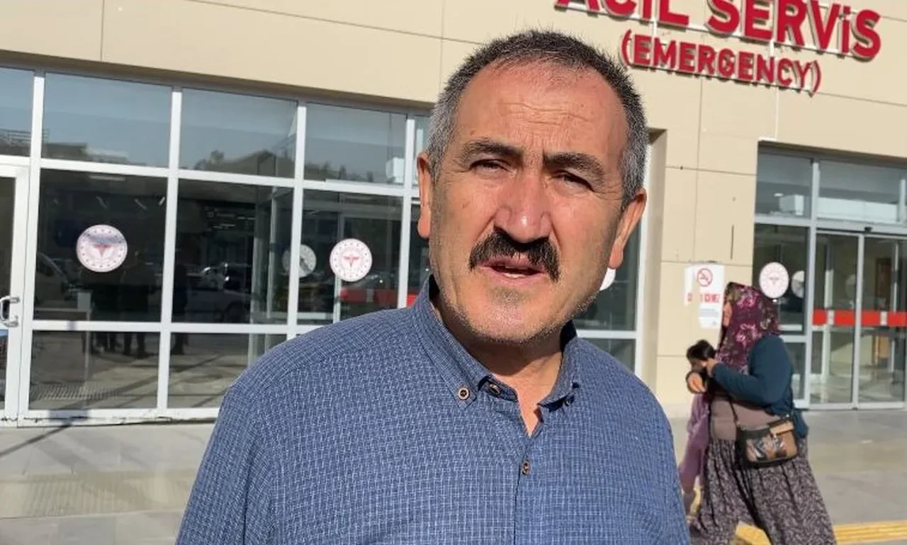 Sokak köpekleri küçük kıza dehşeti yaşattı! 'Durmadan ağlıyor'