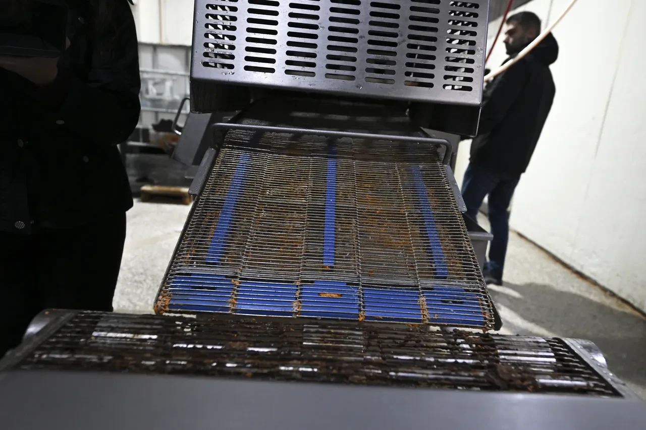 Vatandaşa bunları yedirmişler! Tonlarca bozuk et ele geçirildi!