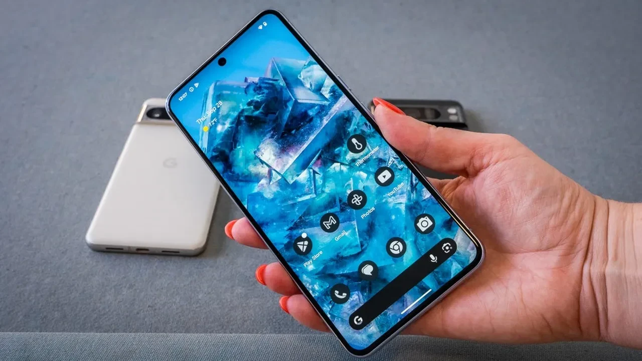 Android kullanıcıları panikteydi! Google sonunda gerçeği açıkladı