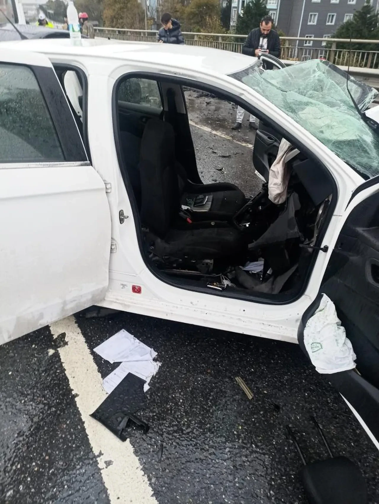 Görüntüler dehşete düşürdü! Başakşehir'de aileyi yok eden kaza 