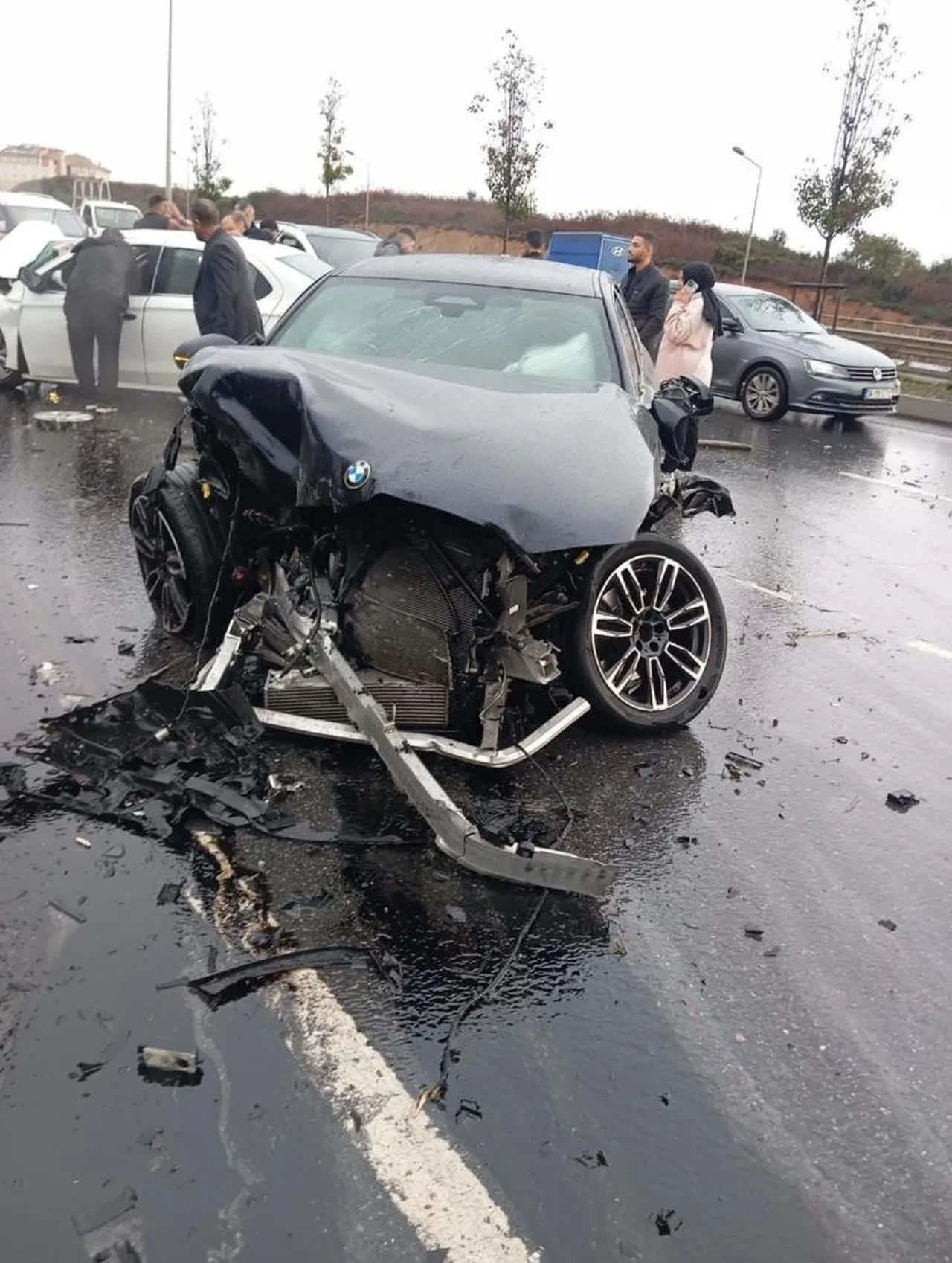 Görüntüler dehşete düşürdü! Başakşehir'de aileyi yok eden kaza 