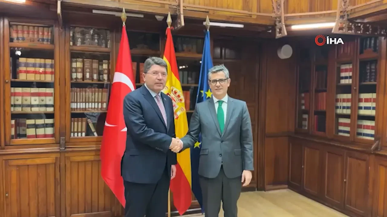 Rojin Kabaiş'in telefonunun çözülmesi için İspanya'da Bakan Tunç'tan kritik temas