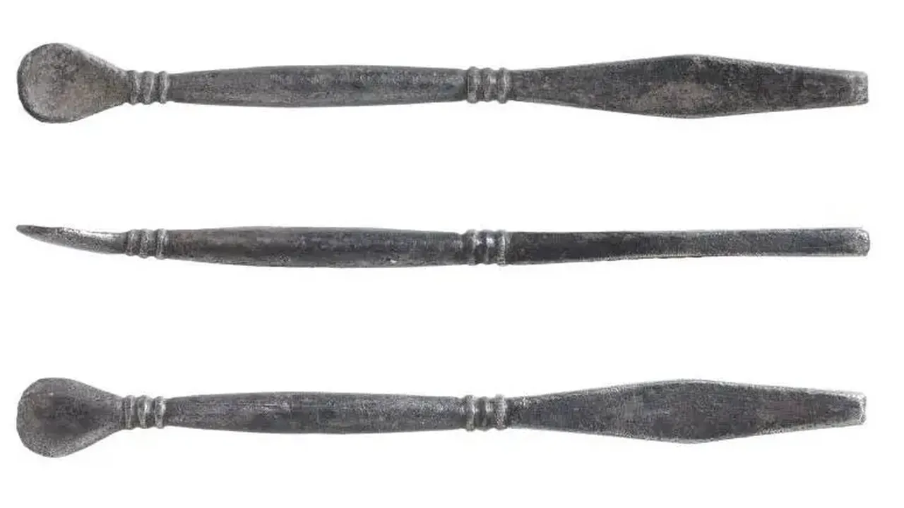 Toprak altında hazine bulanların sayısı artıyor: Metal dedektörü hobisi sayesinde altın paraları var!