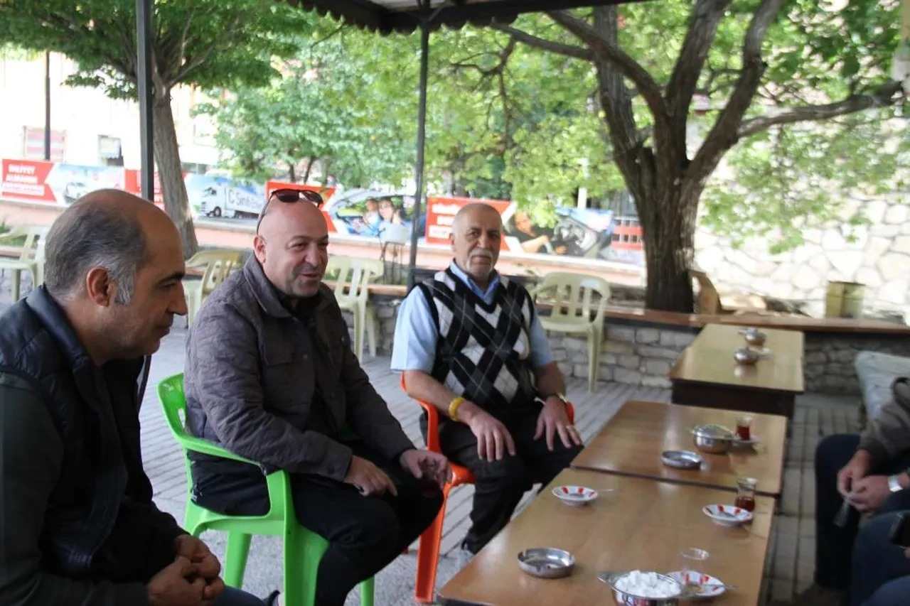 Türkiye'nin en ucuz çayının satıldığı il belli oldu! Pala dayının fiyatları şaşırttı