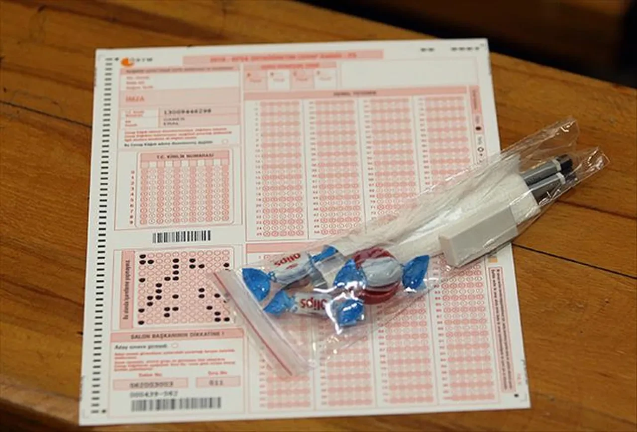 YDS 2 sınavına kaç kişi katıldı, girdi? 2025 YDS/2 sınavı 16 Kasım Pazar günü gerçekleştirilecek