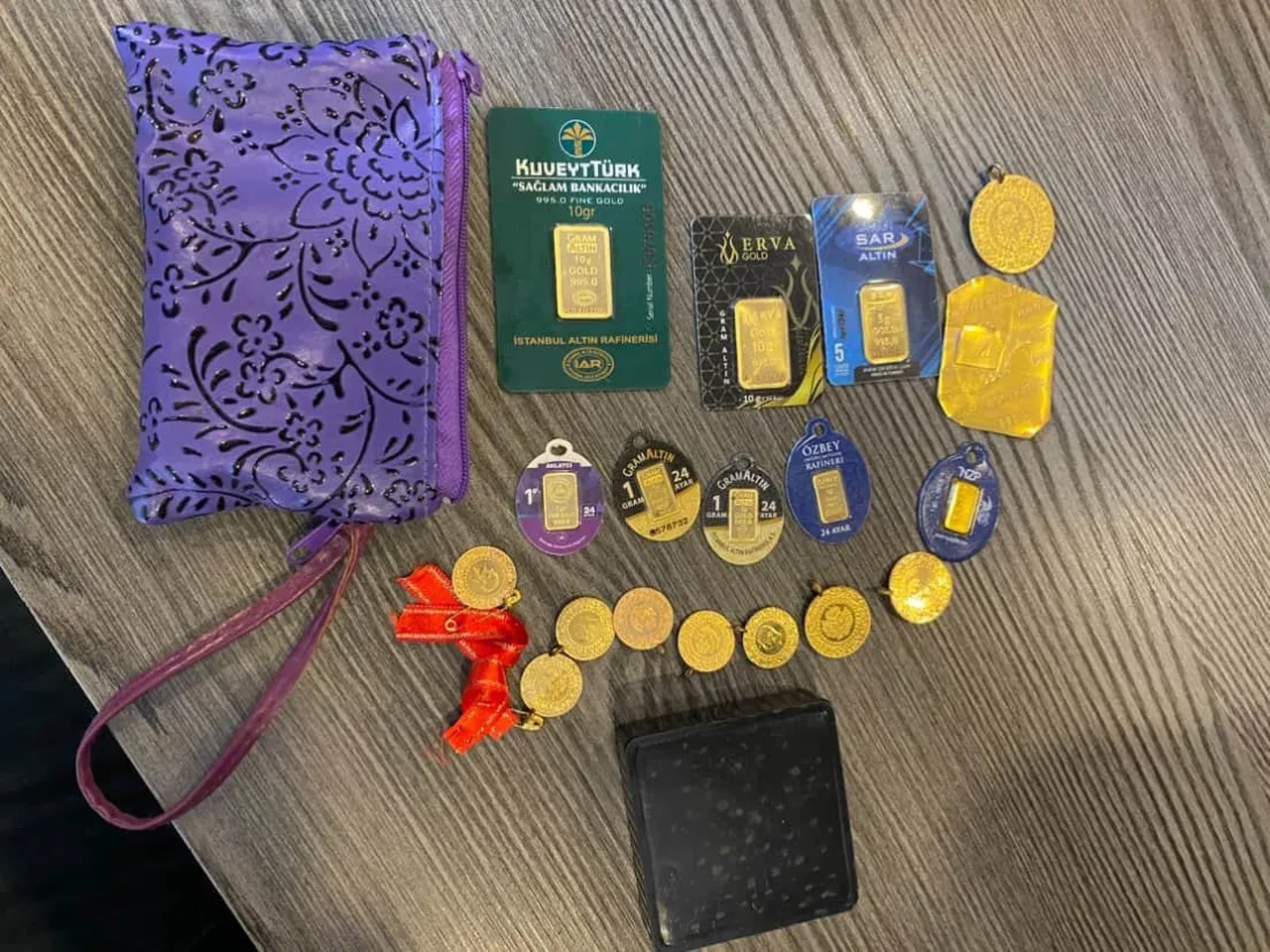 Yıkamacı, halının içinden çıkanı görünce hayatının şokunu yaşadı