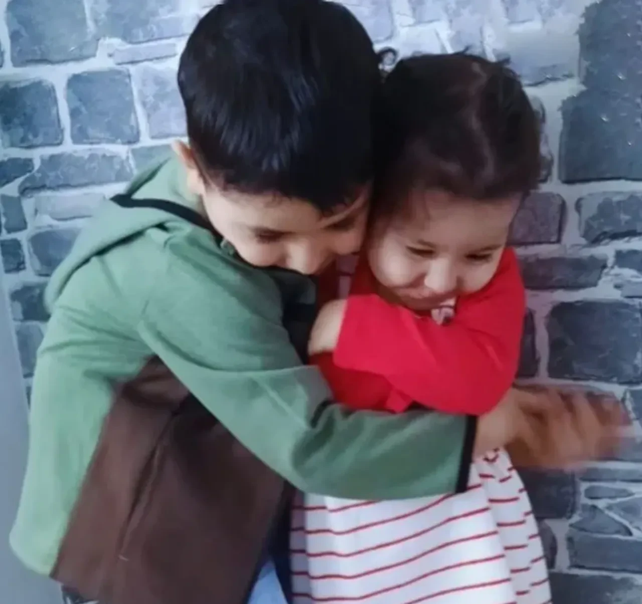 Baba ve annenin ifadesi ortaya çıktı! Çocukları kokoreç ve midye hayattan kopardı