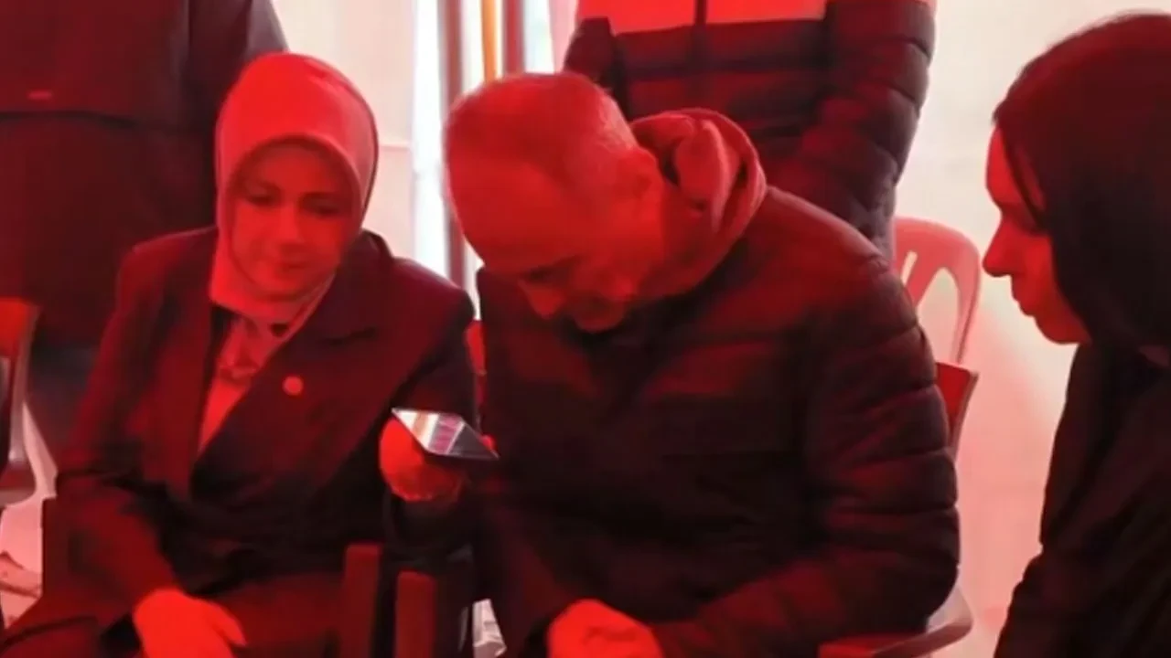 Cumhurbaşkanı Erdoğan'dan şehit ailesine taziye telefonu