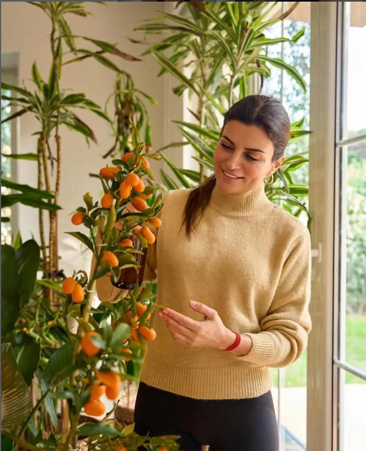 Ece Vahapoğlu kanser tedavisi gördüğünü açıkladı! 