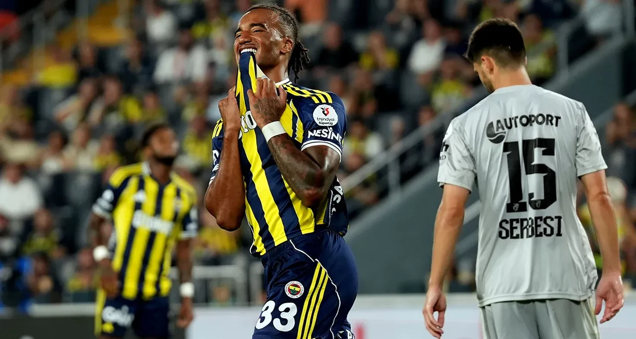 Fenerbahçe'de Lewandowski sürprizi! Tedesco son noktayı koydu