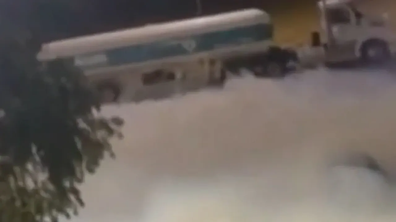 Otel önünde duran tanker 5 kişinin solunum yollarını yaktı! 