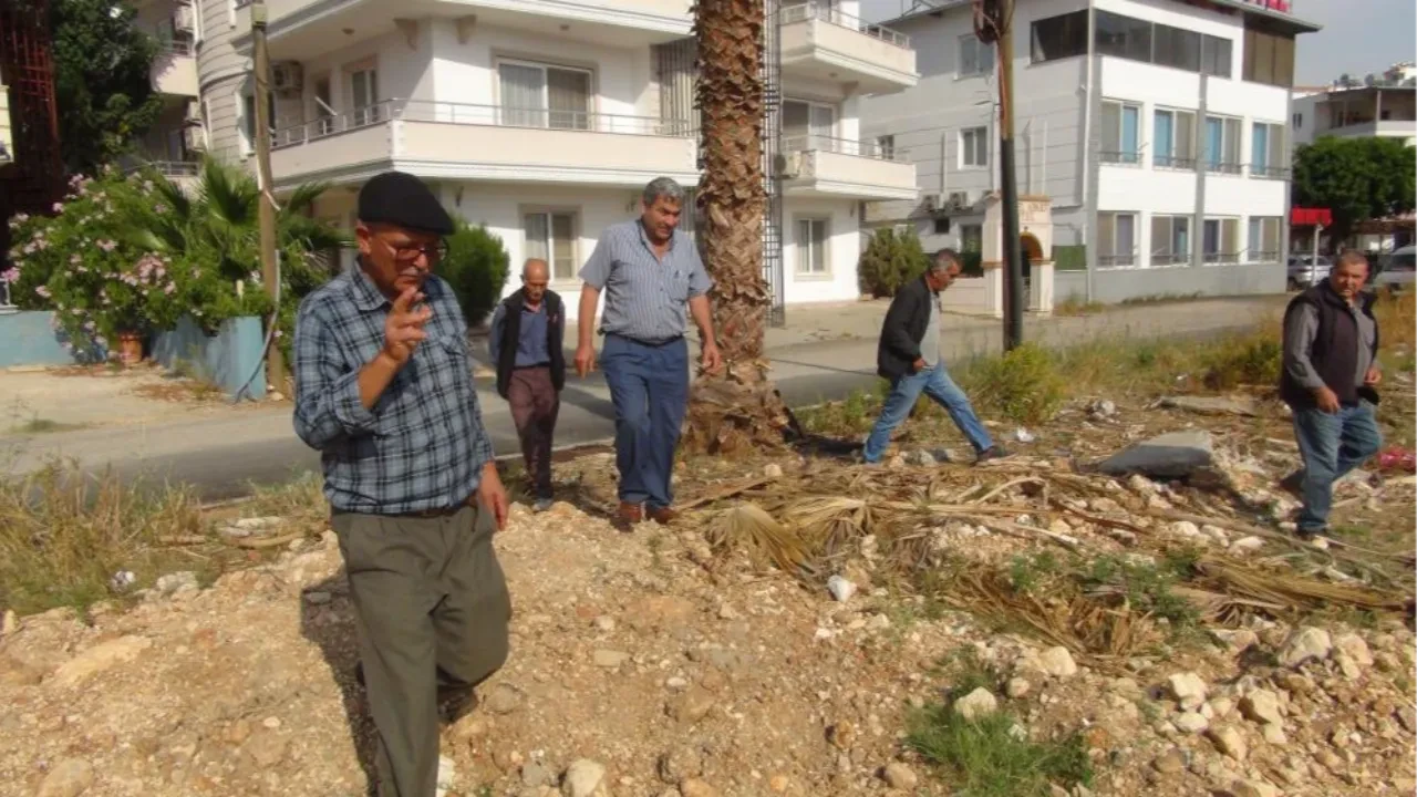 Şaşkına çeviren yetenek! Hisleriyle su bulan adam çiftçilerin kurtarıcısı oldu