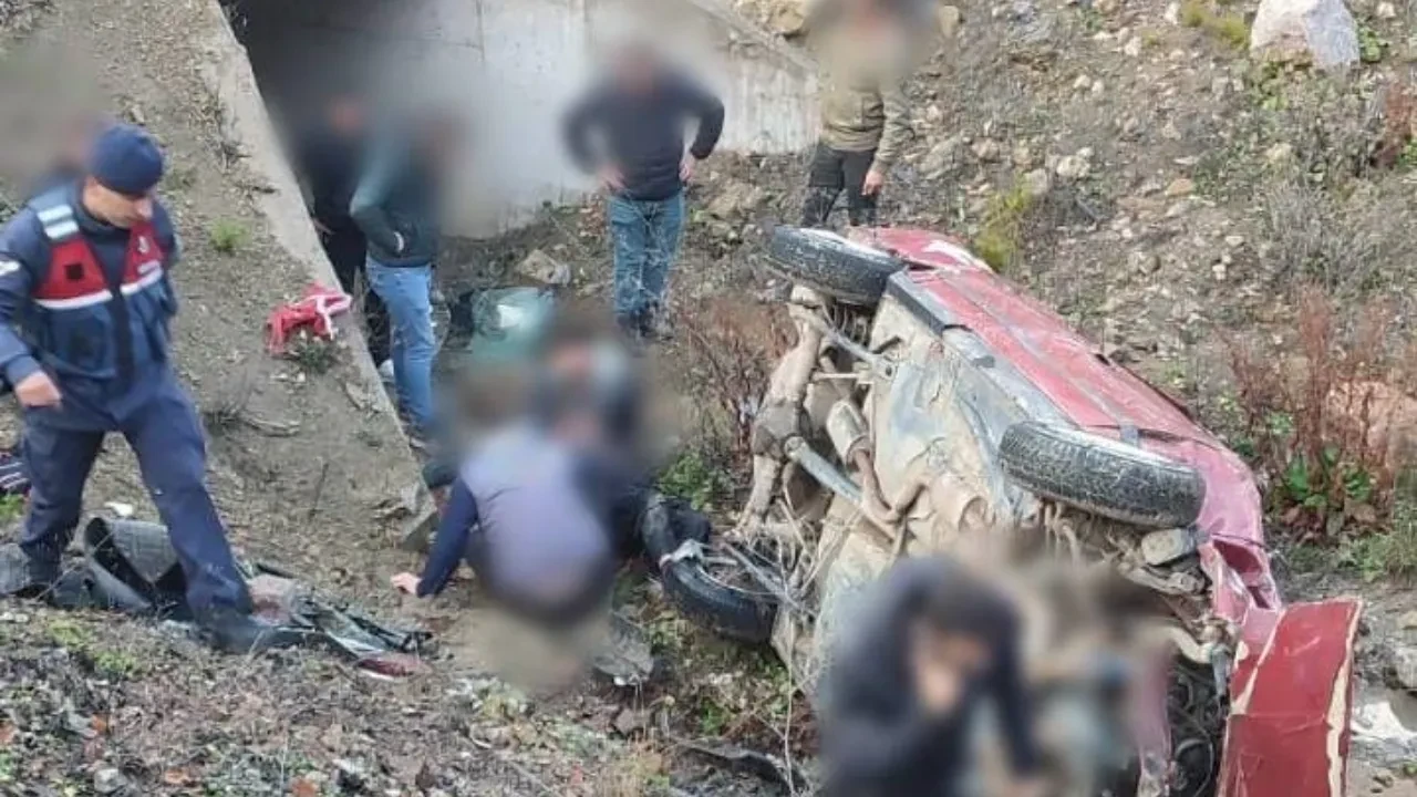 Sinop'ta araç kontrolden çıktı: 1 kişi hayatını kaybetti!