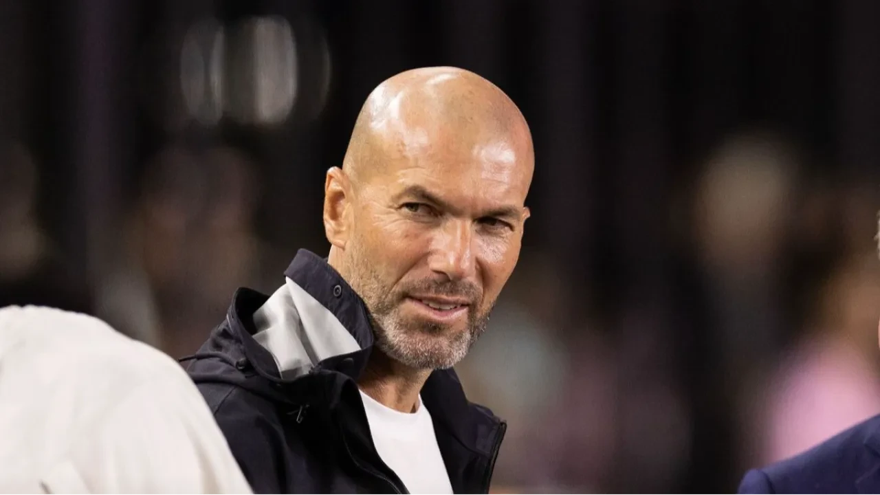 Zinedine Zidane için yeni rota İngiltere: Premier Lig devinde büyük sürpriz!