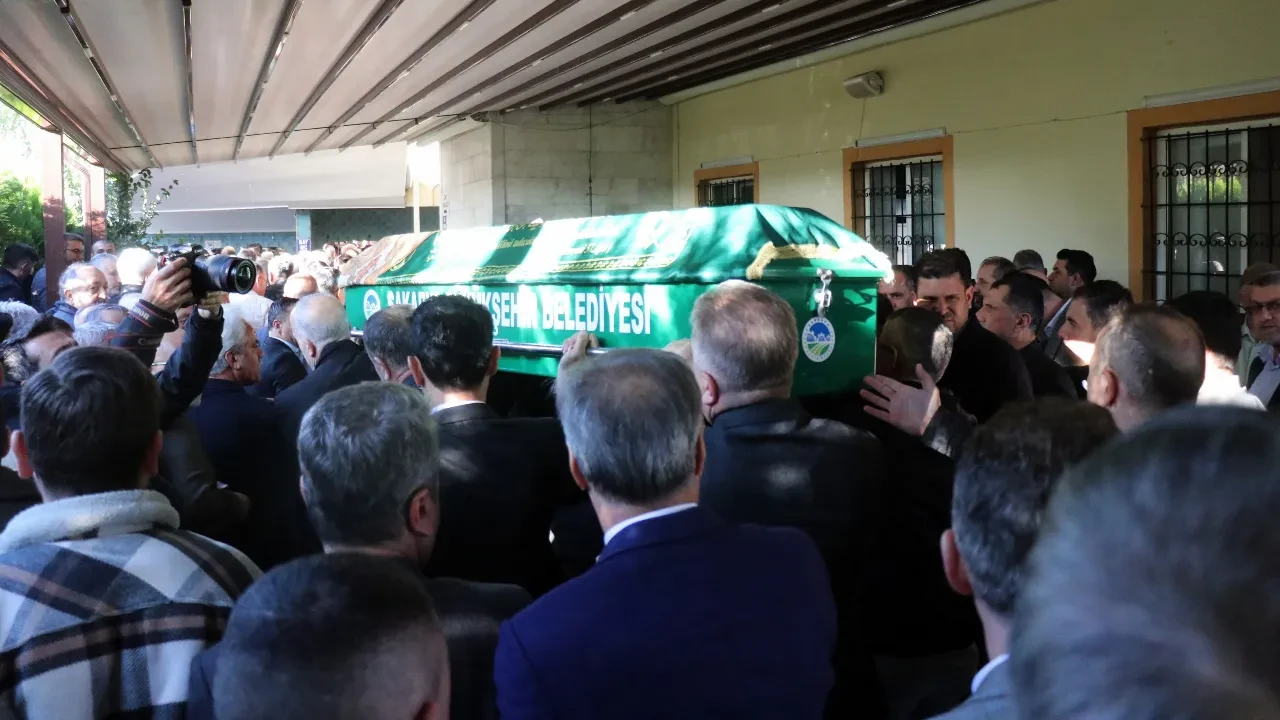 Ergün Atalay’ın kayınvalidesi son yolculuğuna uğurlandı