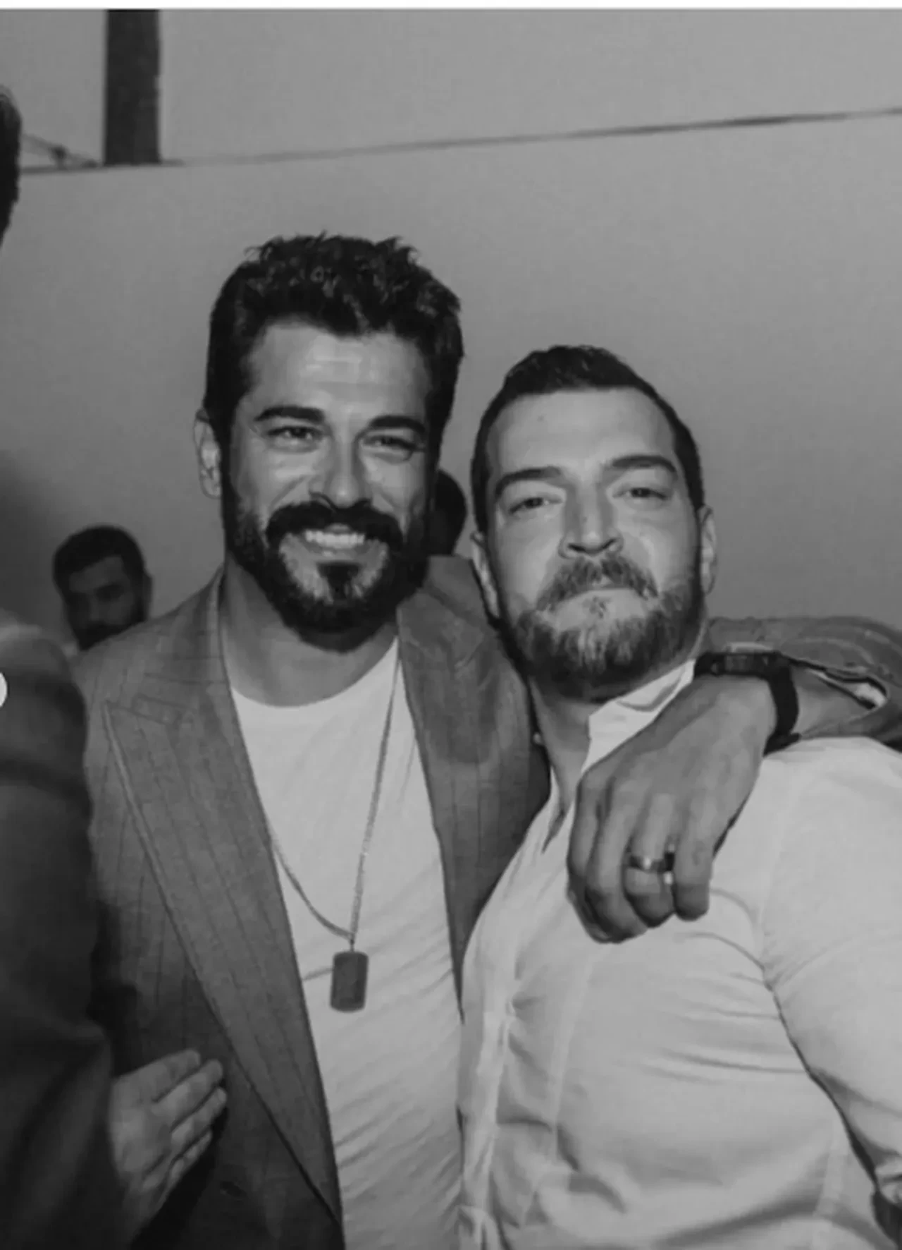 Kuruluş Osman'dan ayrılan Burak Özçivit'in yeni projesi! Kariyerinde bir ilk 