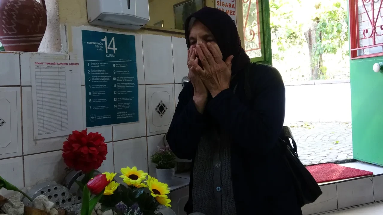 Pide salonunda gizemli mezar! Yemek yemeye gelen donup kalıyor