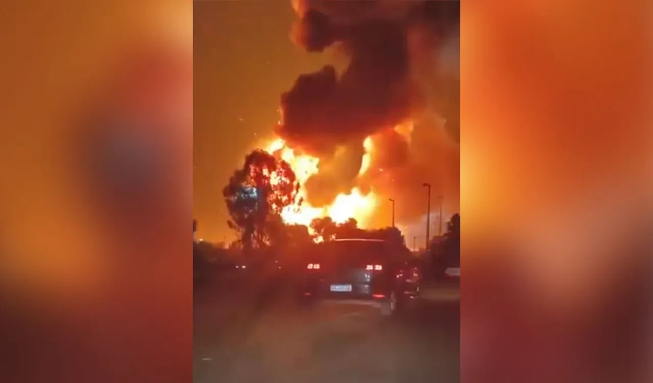 Sanayi bölgesindeki patlama yolcu uçağından görüldü! Çok sayıda yaralı var