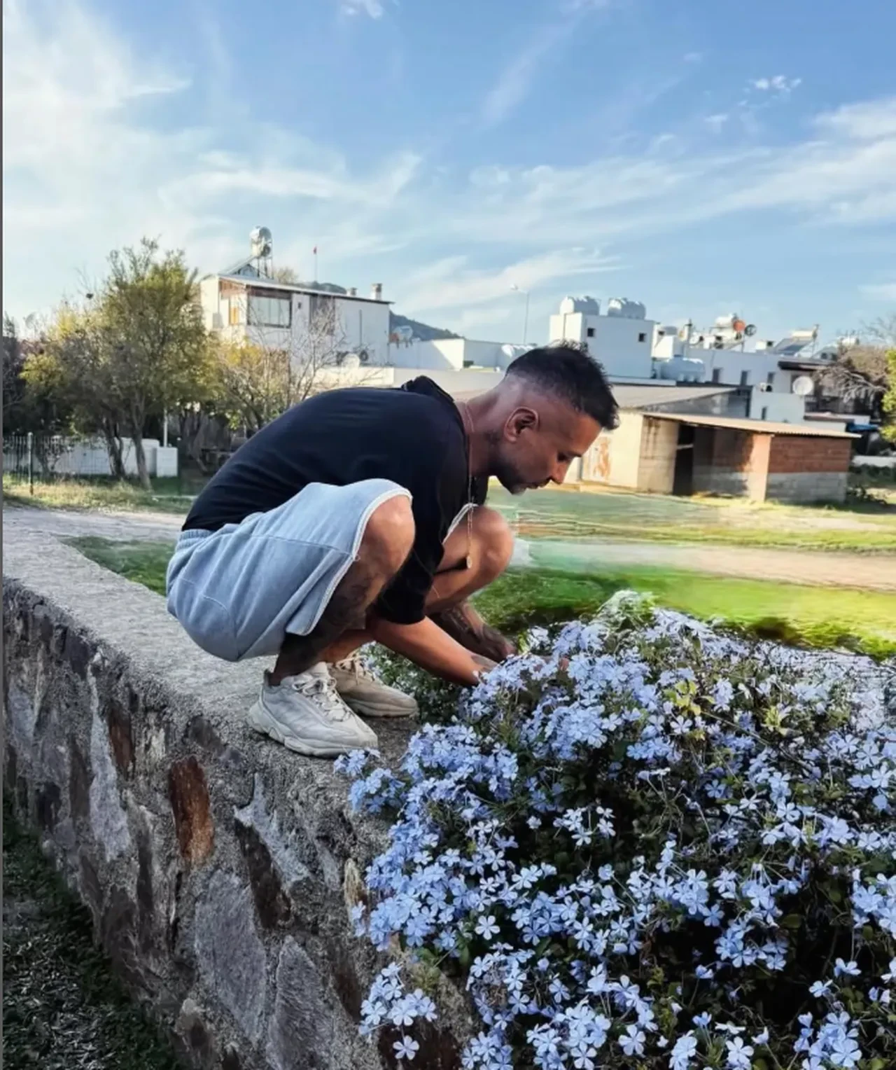 Tan Taşçı neden konser vermediğini açıkladı! Meslektaşlarına sitem etti