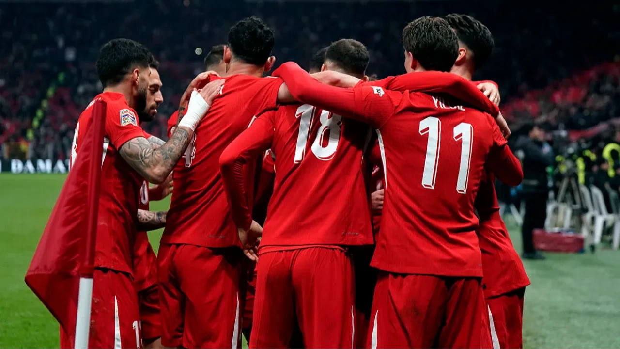 Türkiye Bulgaristan spikeri kim? TV8'den canlı yayınlanacak