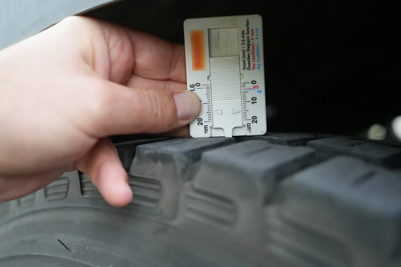 43 ilin geçiş noktasında kontrol: Kış lastiği denetimleri başladı! Taktırmayana cezası var