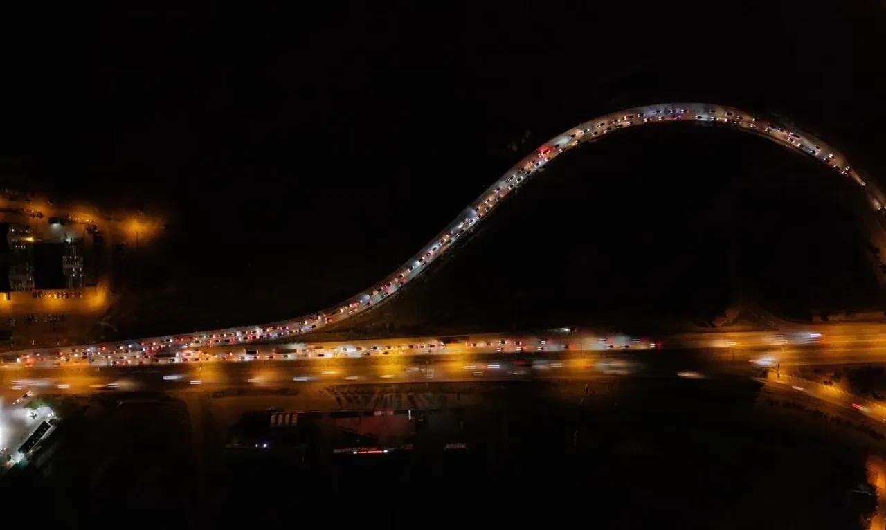 Ara tatilin bitmesiyle dönüş yine son güne kaldı! 'Kilit kavşak' durdu