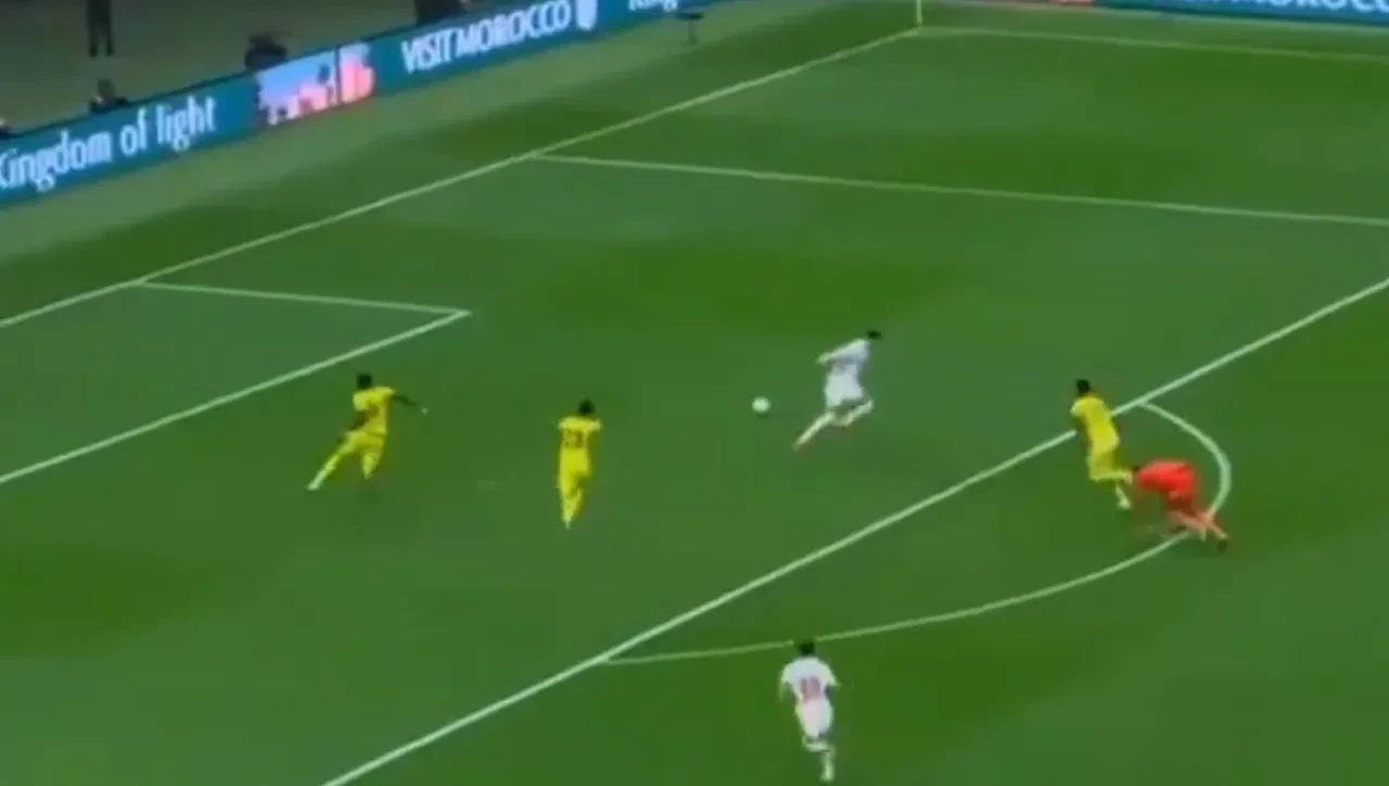 En-Nesyri topu bulamadı, sosyal medya yıkıldı: Max Fenerbahçe forveti