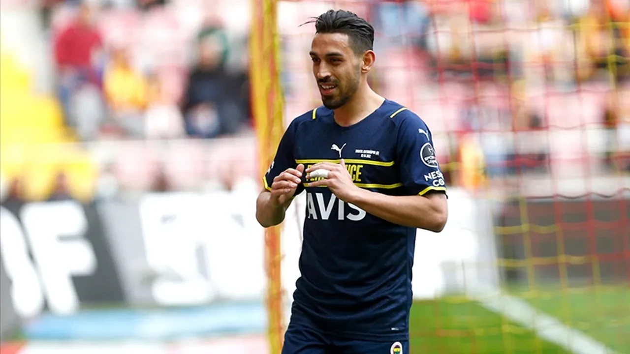 İrfan Can Kahveci'den Galatasaray hamlesi! "Transfer için sinyal verdi"
