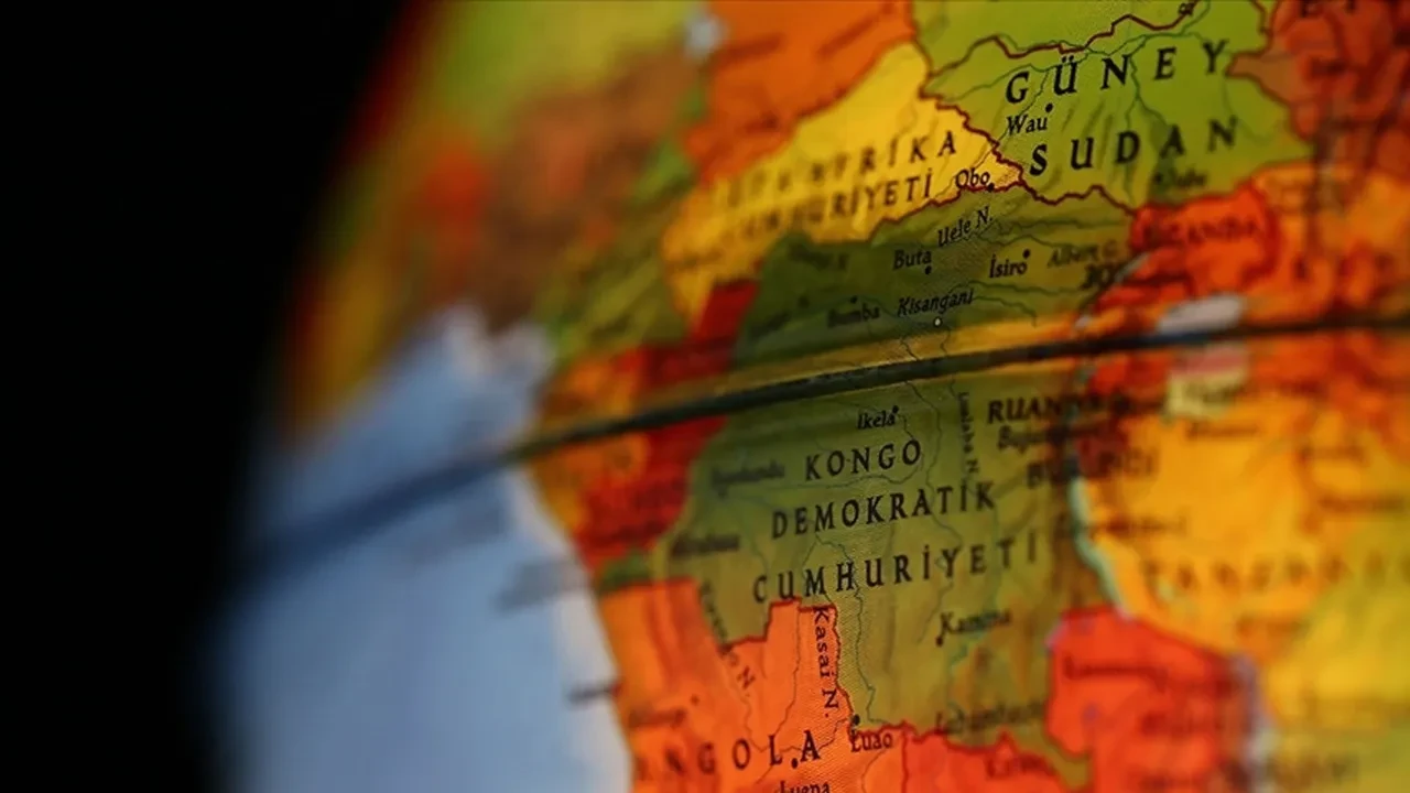 Kongo'da sağlık merkezine saldırı! Tıbbi malzemeleri yağmalayıp çok sayıda kişiyi katlettiler