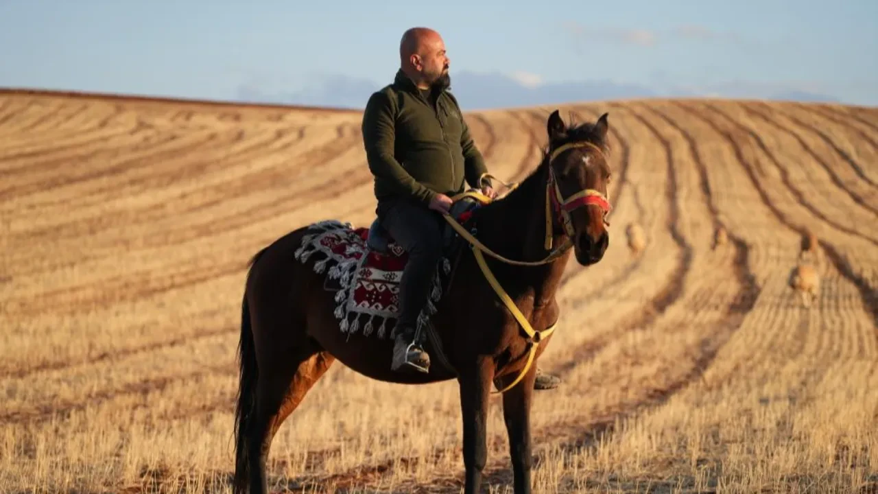 Medya sektöründen çiftçiliğe geçiş yaptı! İstanbul'dan kaçınca huzuru buldu