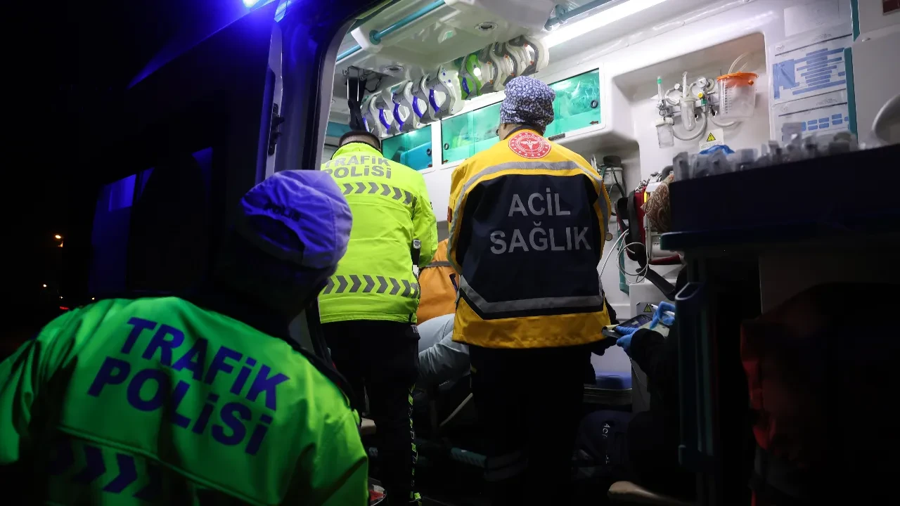 Nevşehir'de kediye çarpmamak için frene basan motosiklet sürücüsü kaza yaptı