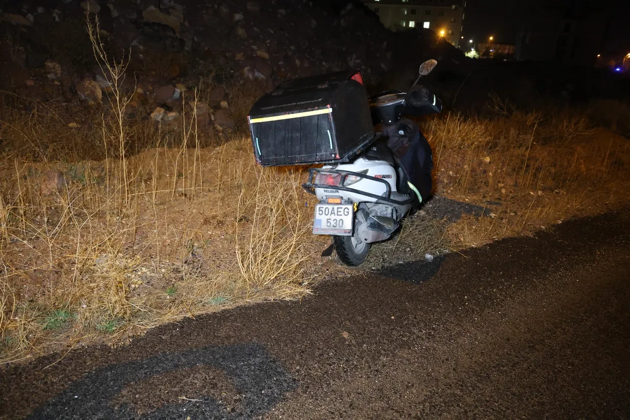 Nevşehir'de kediye çarpmamak için frene basan motosiklet sürücüsü kaza yaptı