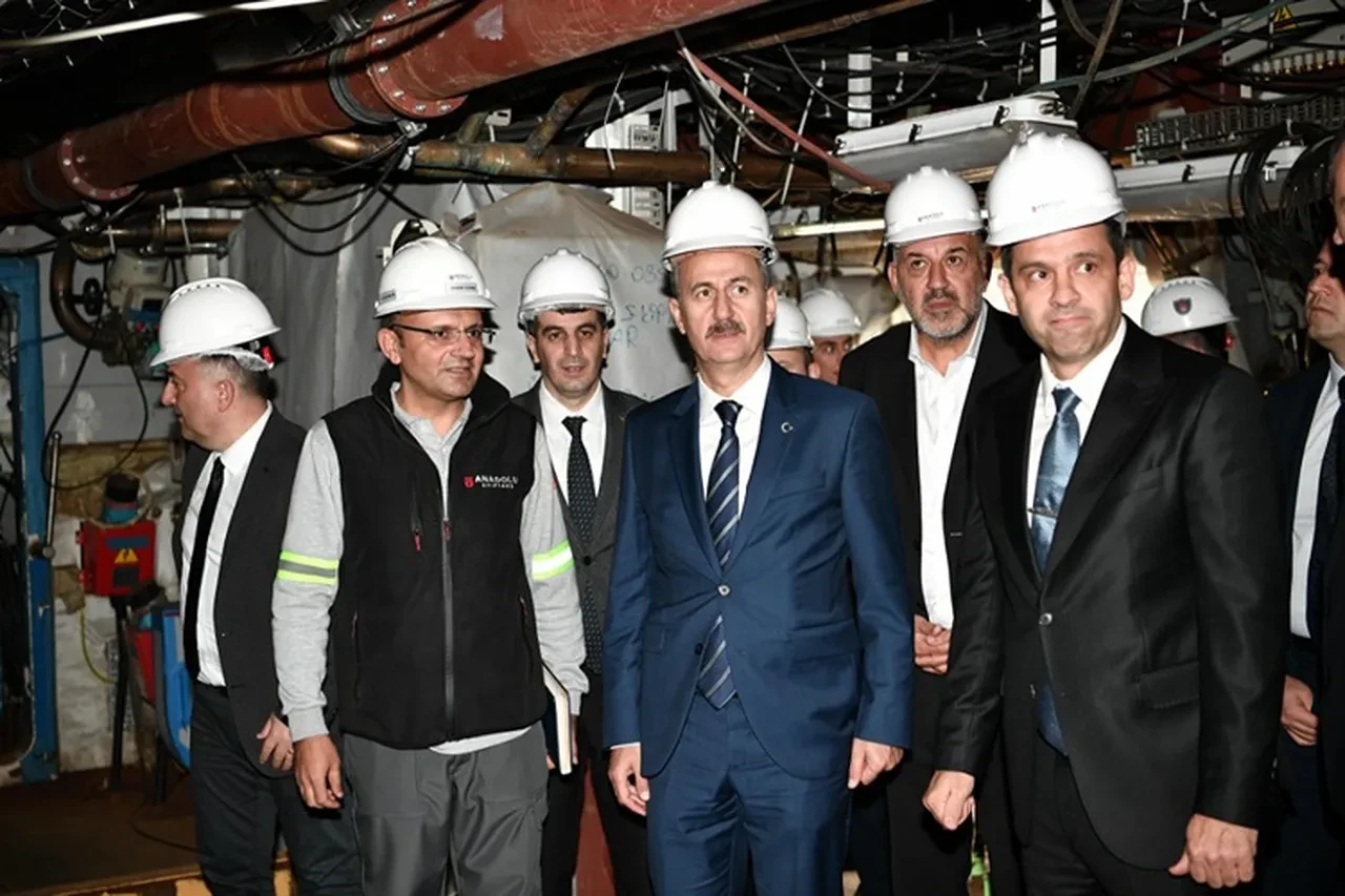 SSB Başkanı Görgün, Türk denizcilik ekosisteminin gücünü duyurdu! '40 gemi, 10 tersane'