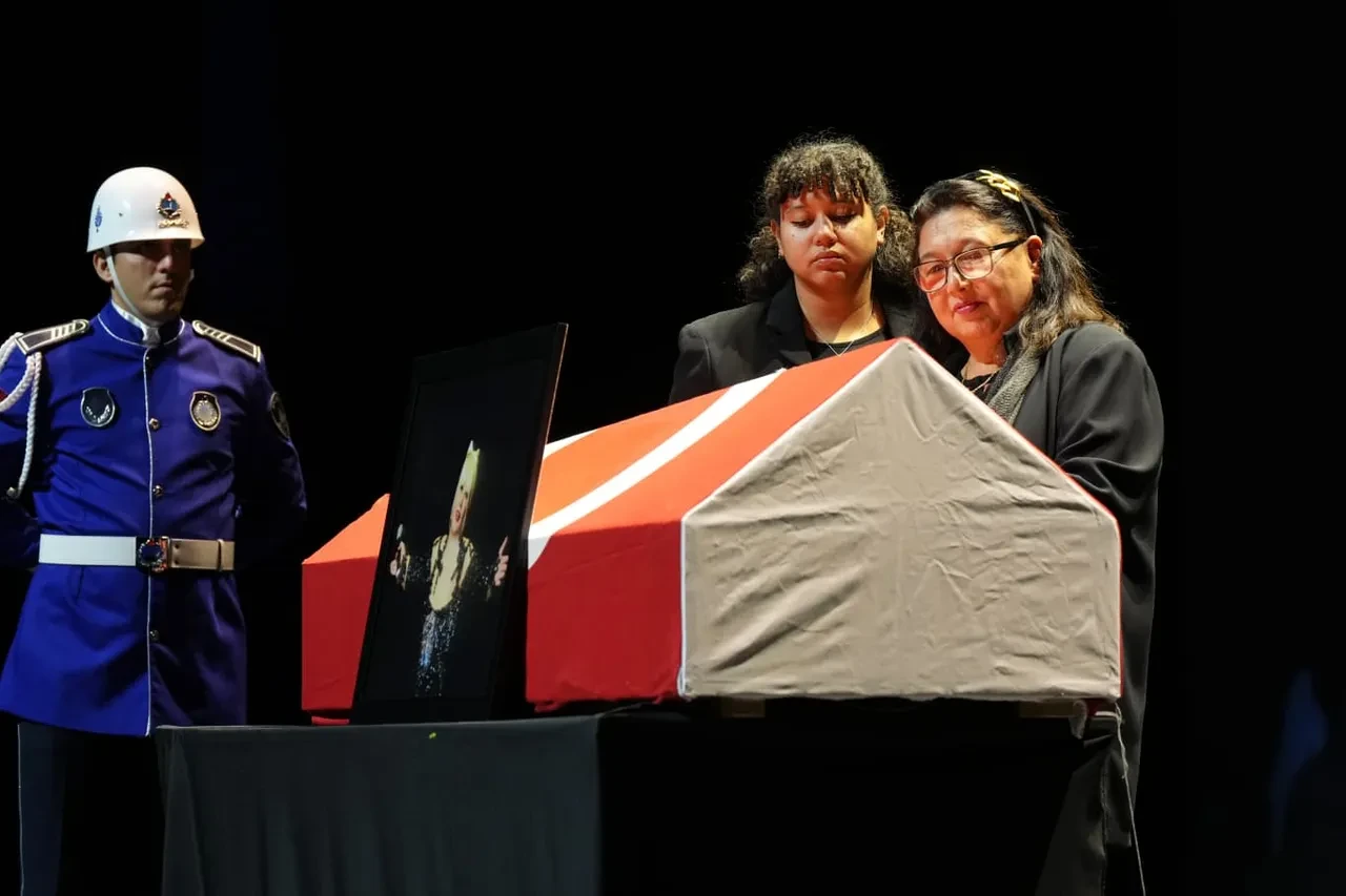 Türk sanat müziğinin efsanesi Muazzez Abacı’ya veda! Bakan Ersoy: Gönüllerimizde taht kurmuş büyük bir sanatçı