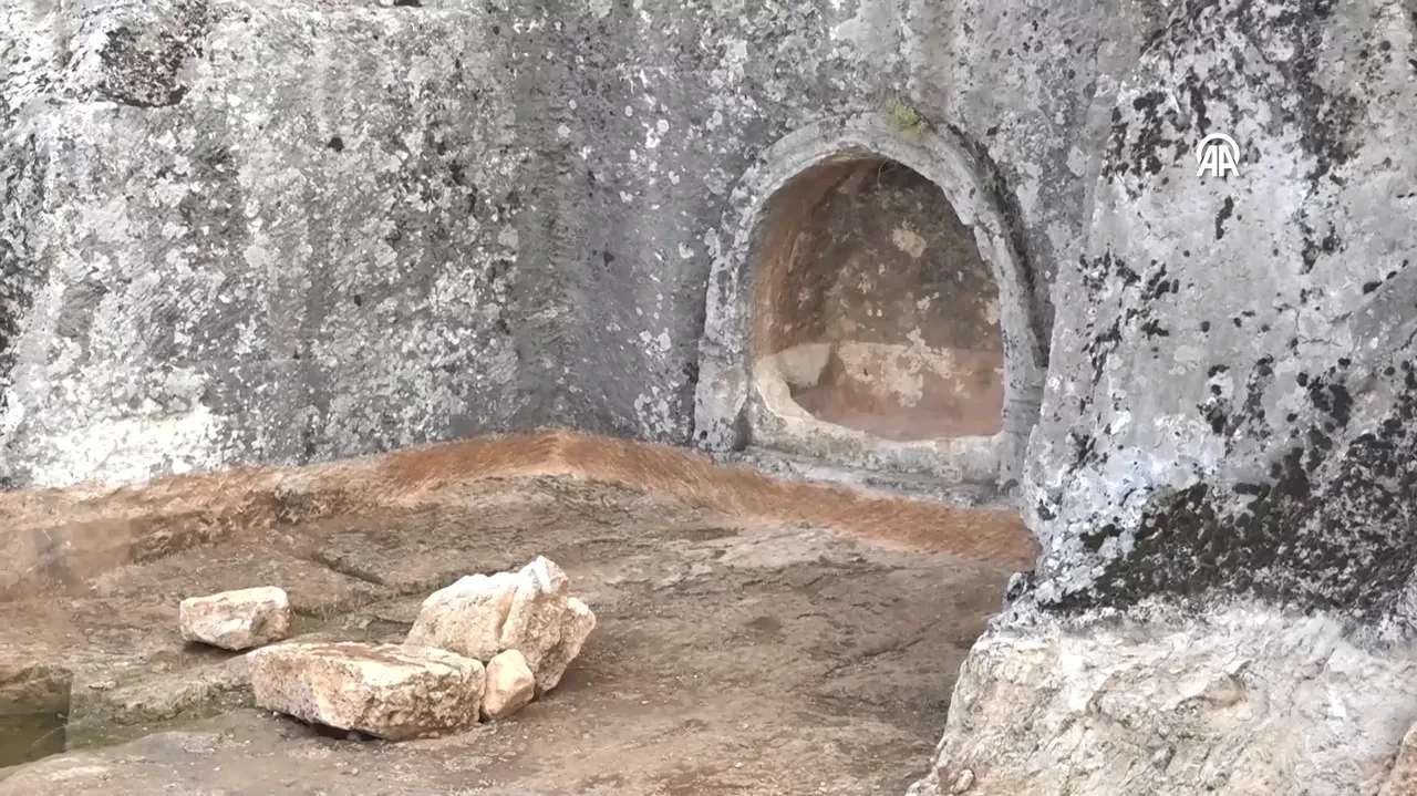 Adıyaman'da dikkat çeken keşif! Tam bin 500 yıllık