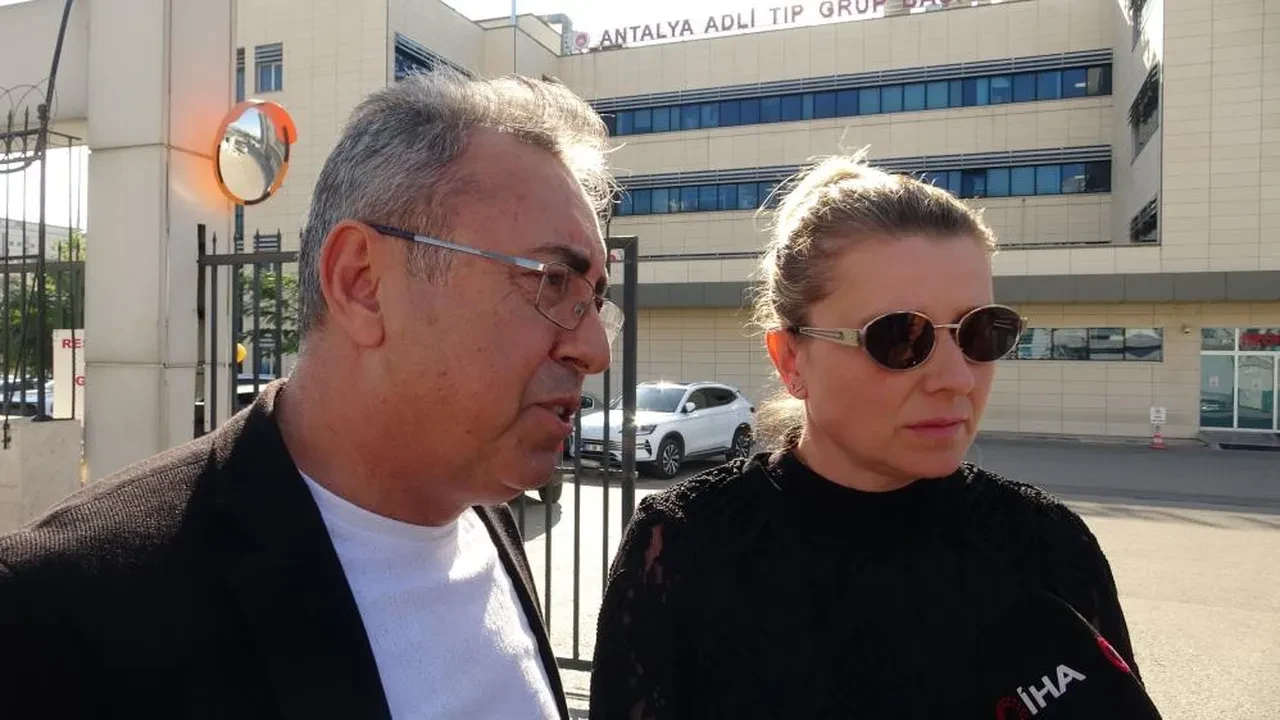 Alman doktorları dinlemedi Türkiye'ye geldi! Estetik operasyonda canından oldu