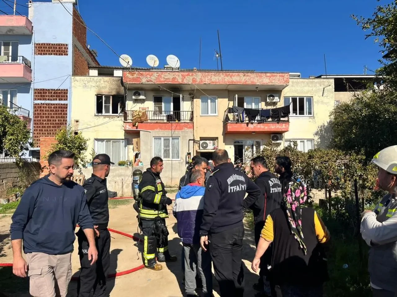 Aydın'da yangın faciası! Ev alevlere teslim oldu: Ölü ve yaralılar var