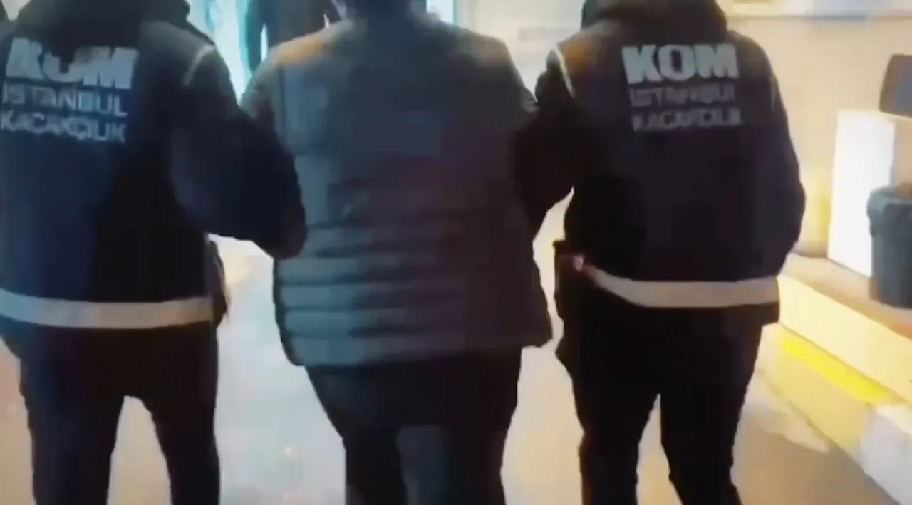 İstanbul merkezli 27 ilde FETÖ operasyonu! 71 şüpheli yakalandı