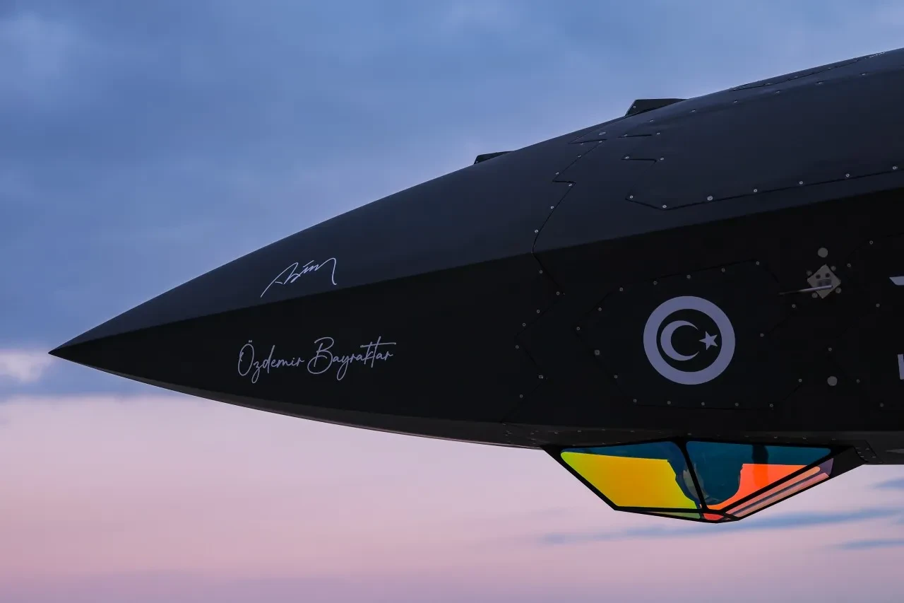 KIZILELMA'dan bir ilk daha! Sadece F-35'te bulunan gelişmiş sisteme kavuştu