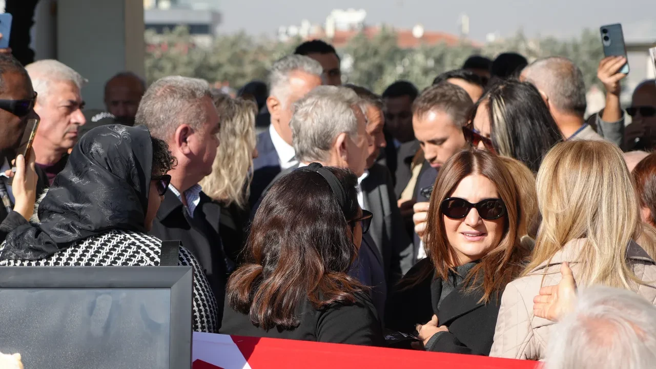 Muazzez Abacı son yolculuğuna uğurlandı