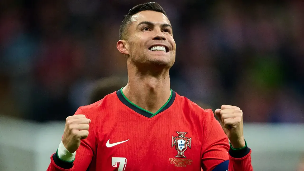 Ronaldo milli takımı bıraktı mı? Portekiz Ermenistan maçında yer almadı