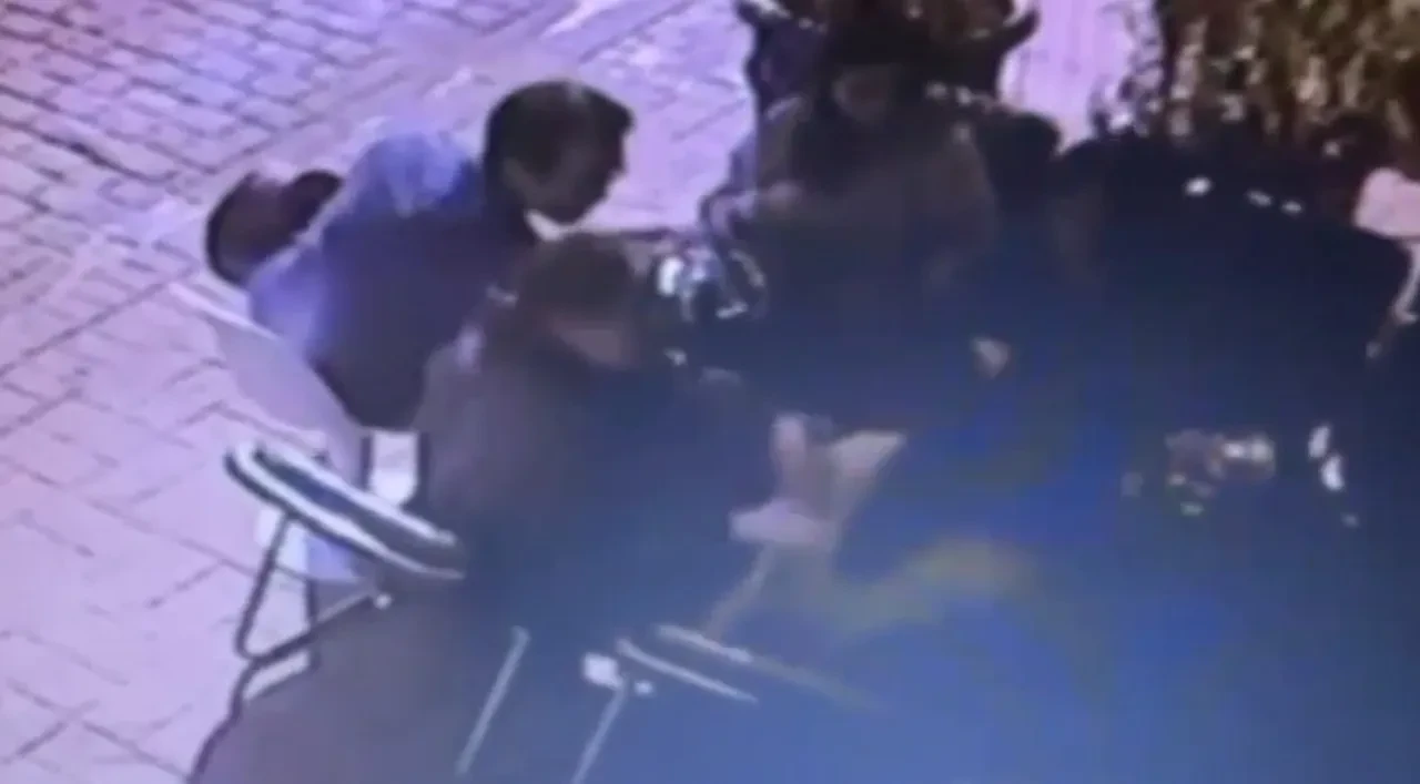 Beyoğlu'nda Türk kahvesinden zehirlendi: Hayati tehlikesi devam ediyor! Görüntüler ortaya çıktı