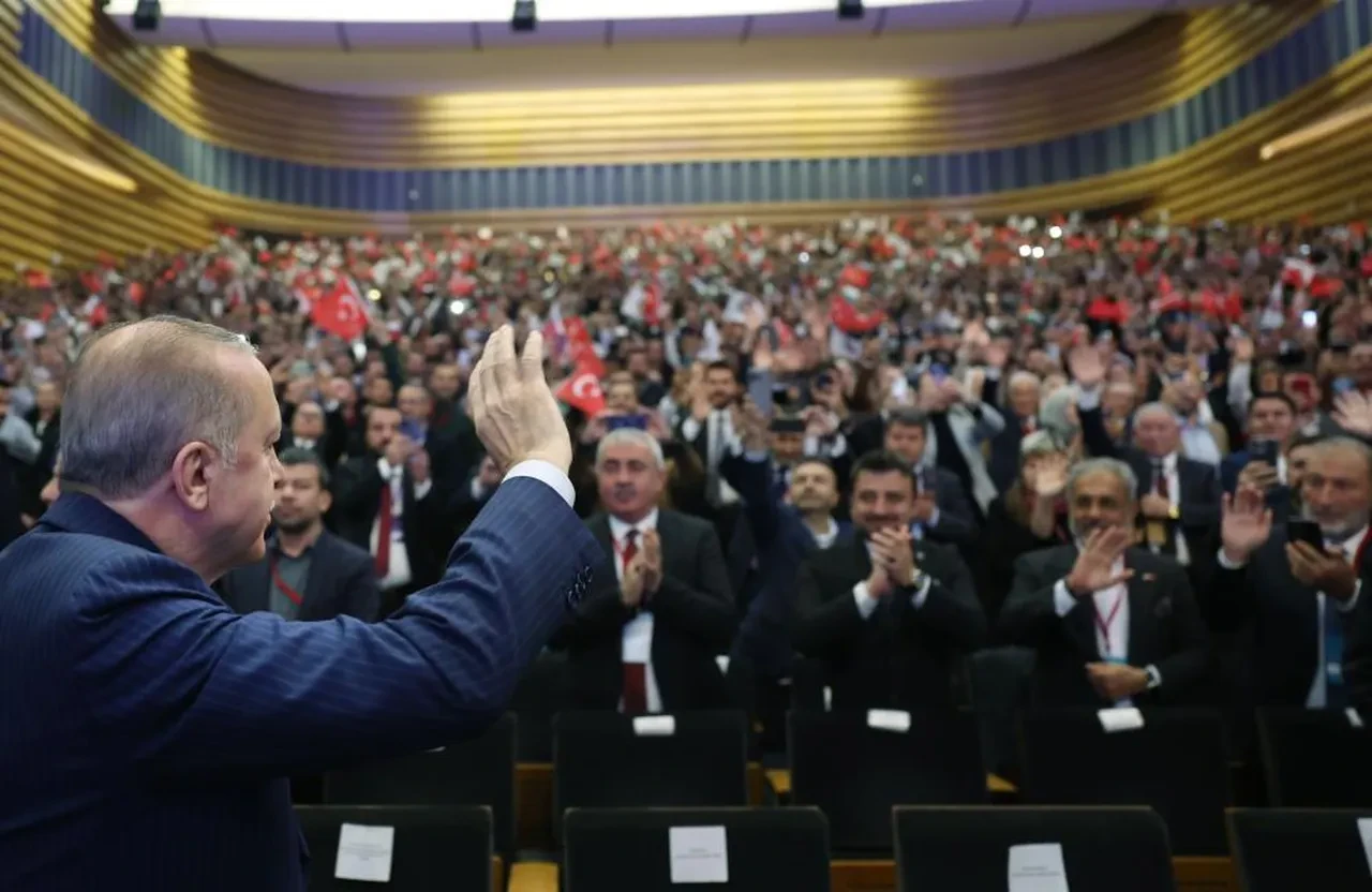 Cumhurbaşkanı Erdoğan'dan enflasyon vurgusu: 'Hayat pahalılığını çözeceğiz'