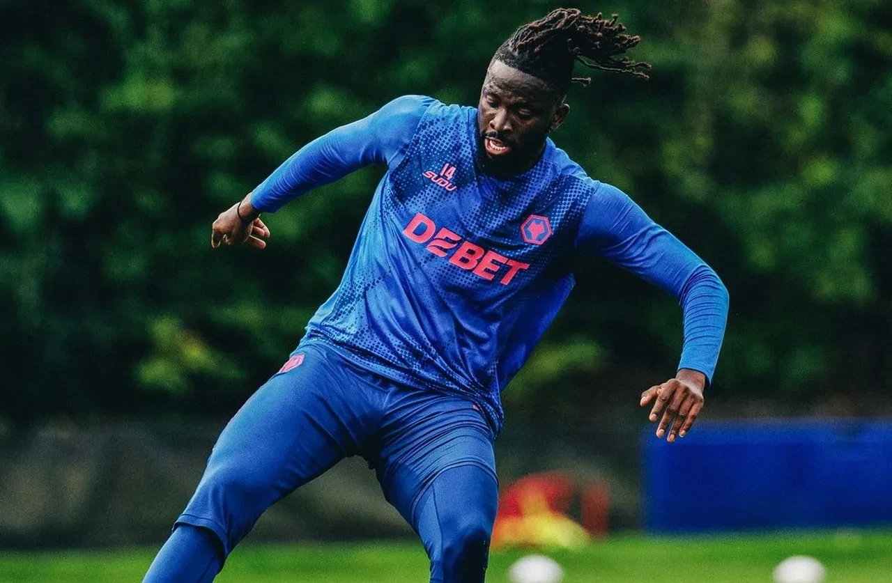 Fenerbahçe’ye 1.97’lik dev santrafor! Ocak transferde gelecek