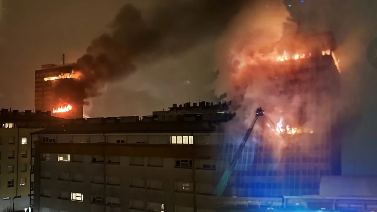 Gökdelen cayır cayır yandı, şans eseri can kaybı yaşanmadı