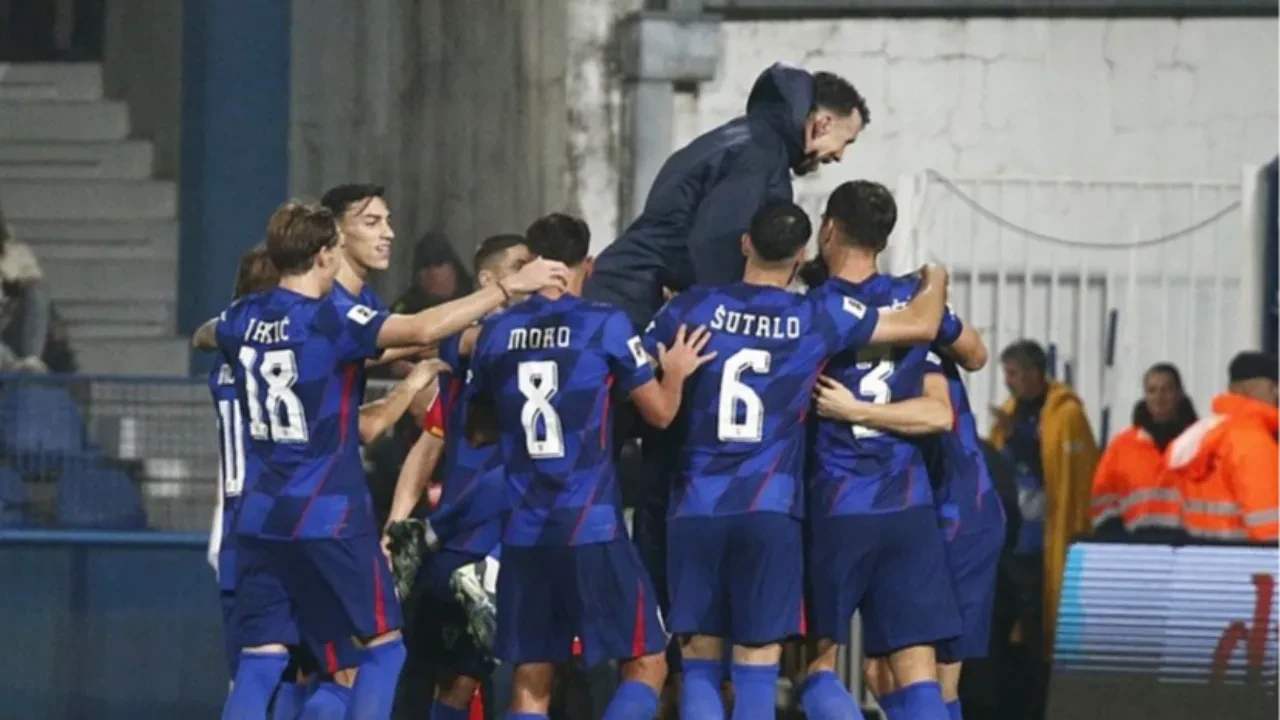 Karadağ Hırvatsitan maç sonucu! Halil Umut Meler’in yönettiği maçta sürpriz geri dönüş