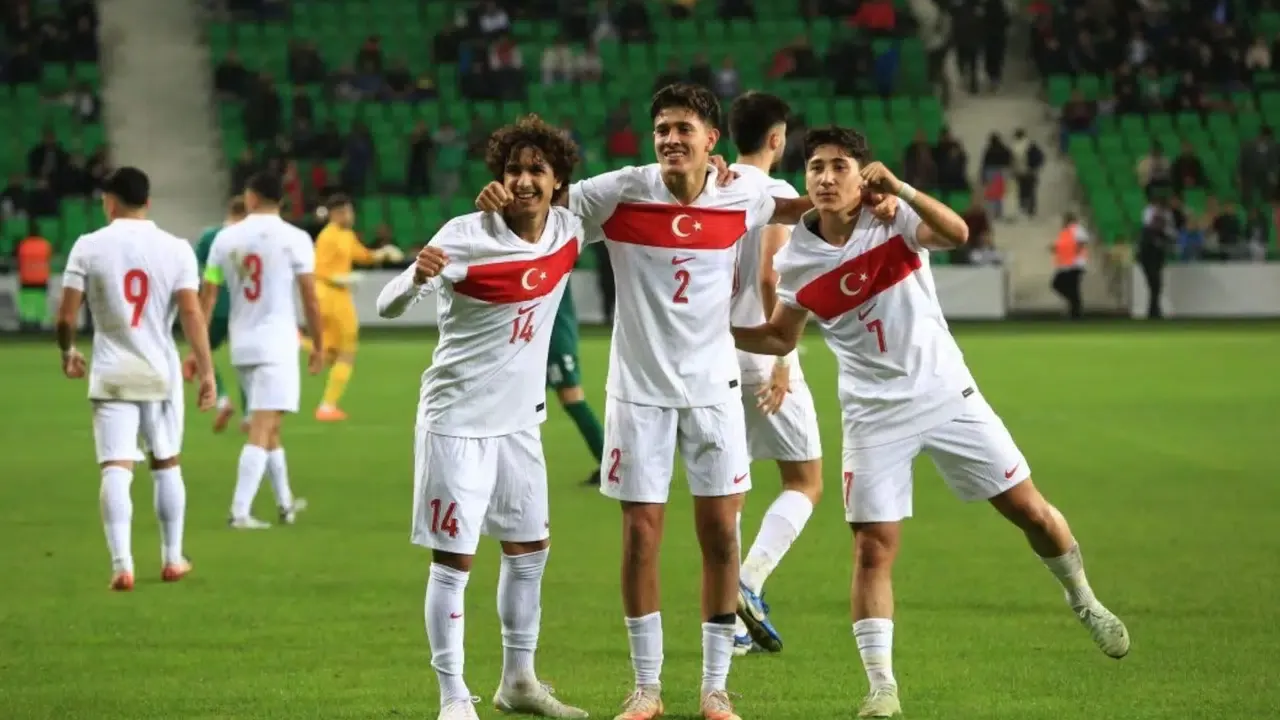 Litvanya Türkiye maç sonucu kaç kaç? Gençler liderliğe kuruldu