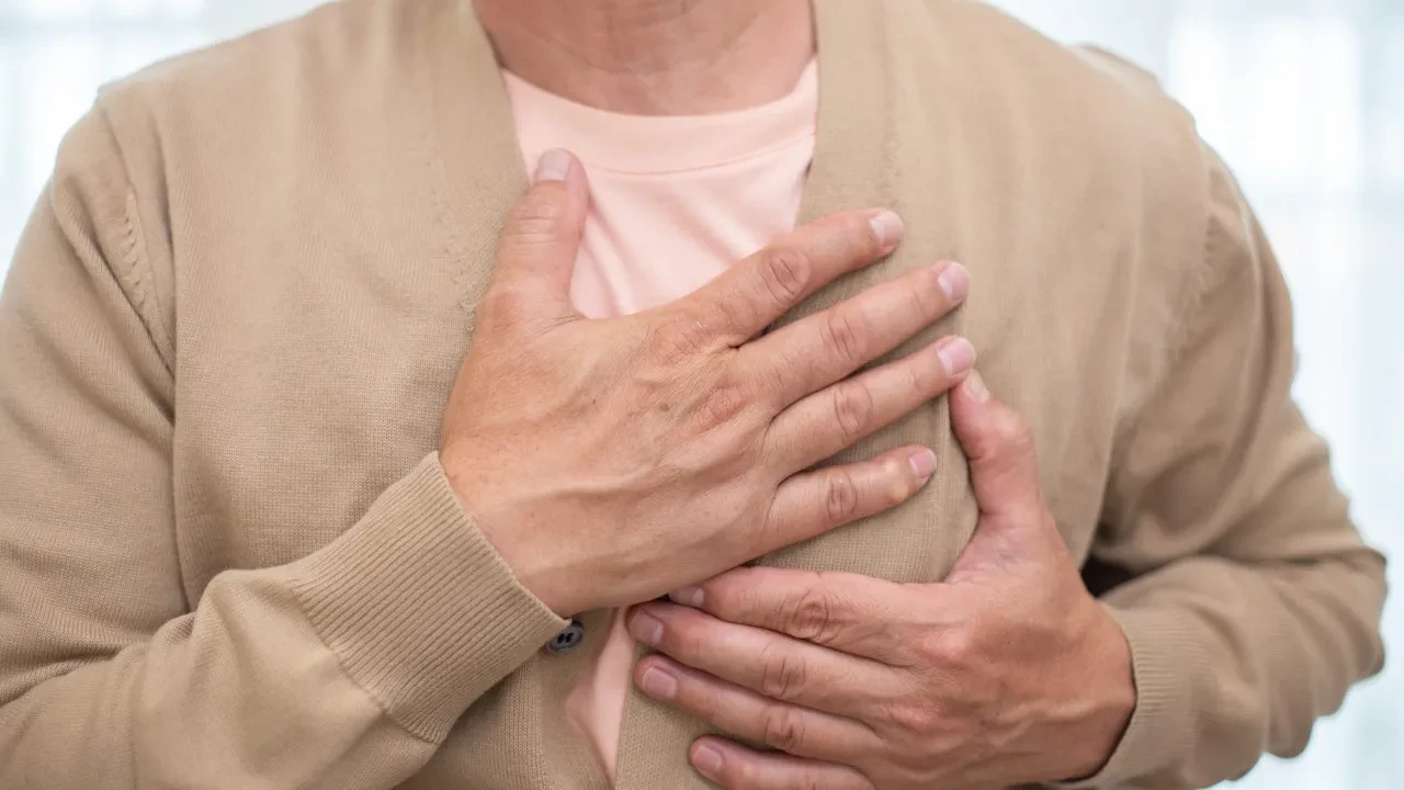 Soğuk hava kalp krizini tetikler mi? Uzman doktor riskleri tek tek sıraladı