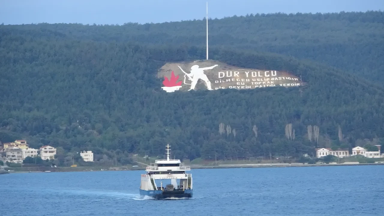 Ulaşıma fırtına engeli! Gökçeada'ya tüm feribot seferleri iptal edildi