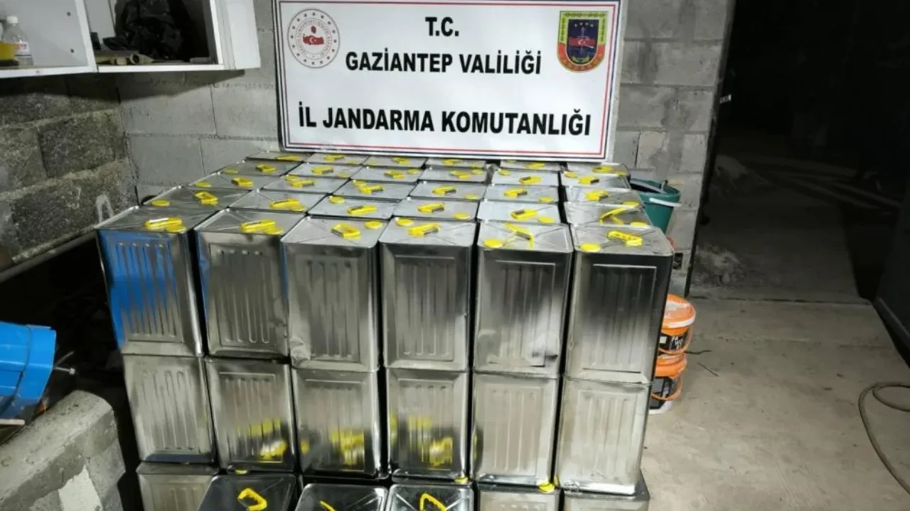 500 bin TL değerinde sahte zeytinyağı ele geçirildi: 1 gözaltı